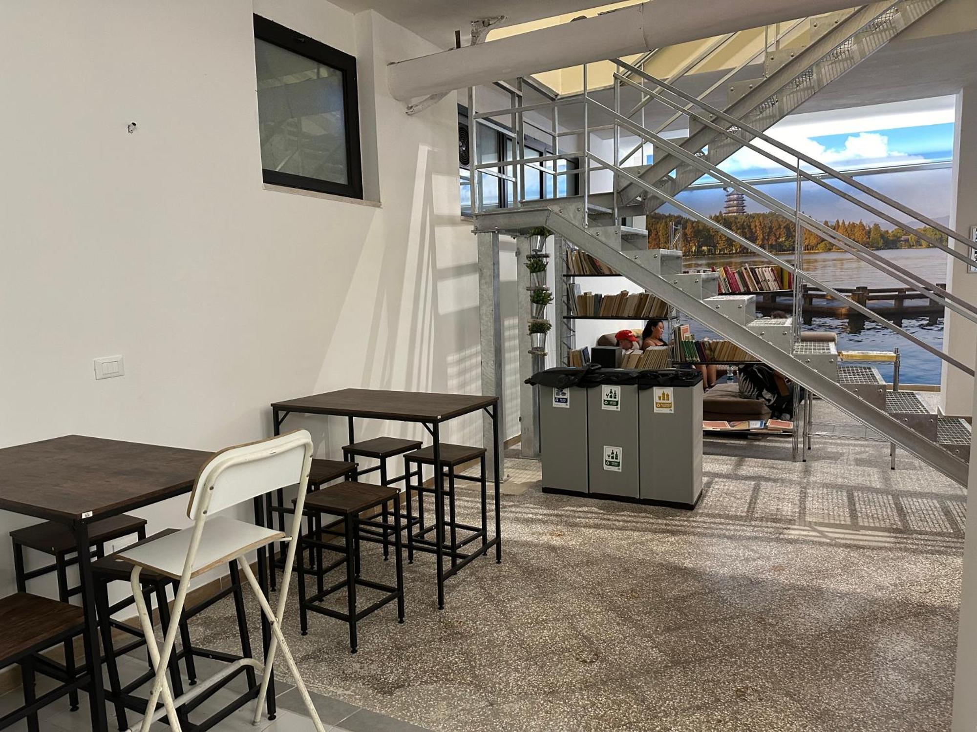 Cconforthotels Host Bari Centrale Экстерьер фото