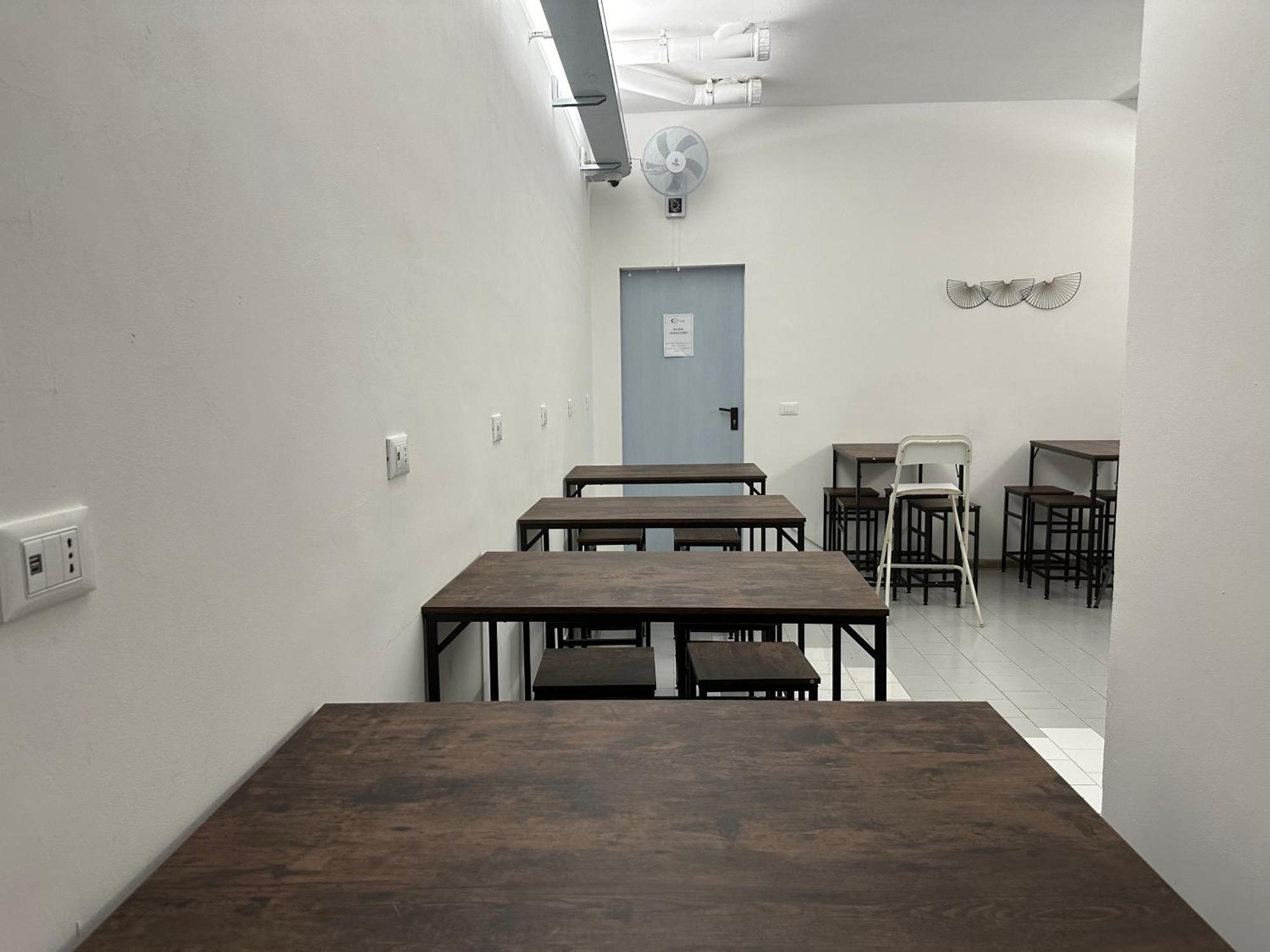 Cconforthotels Host Bari Centrale Экстерьер фото